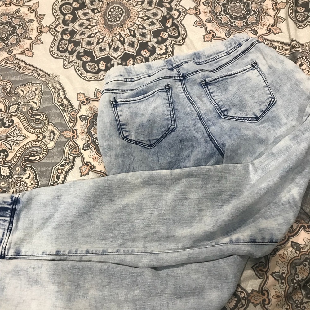 Light blue jeggings
